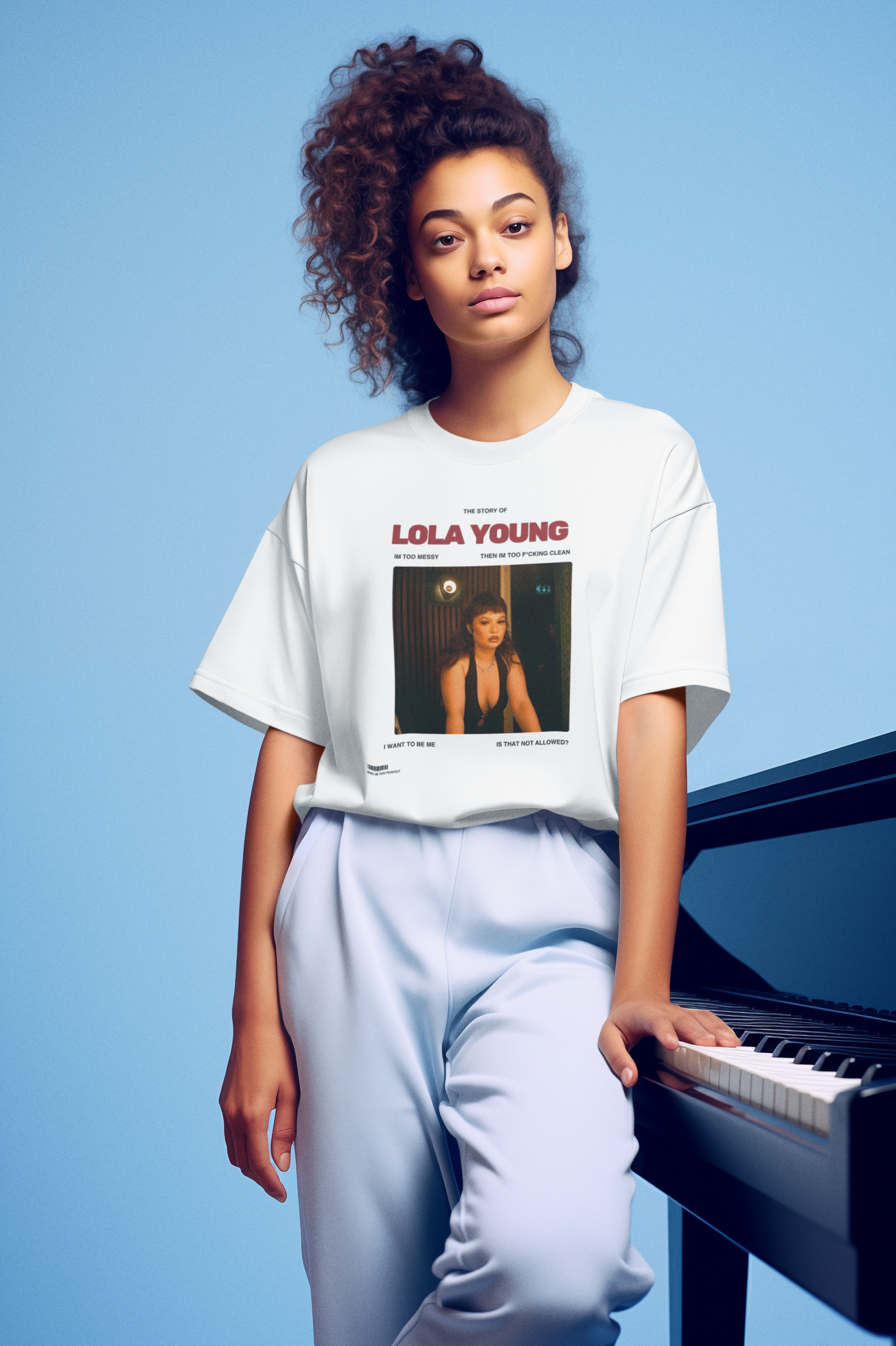 Lola Young | I'm too messy tee